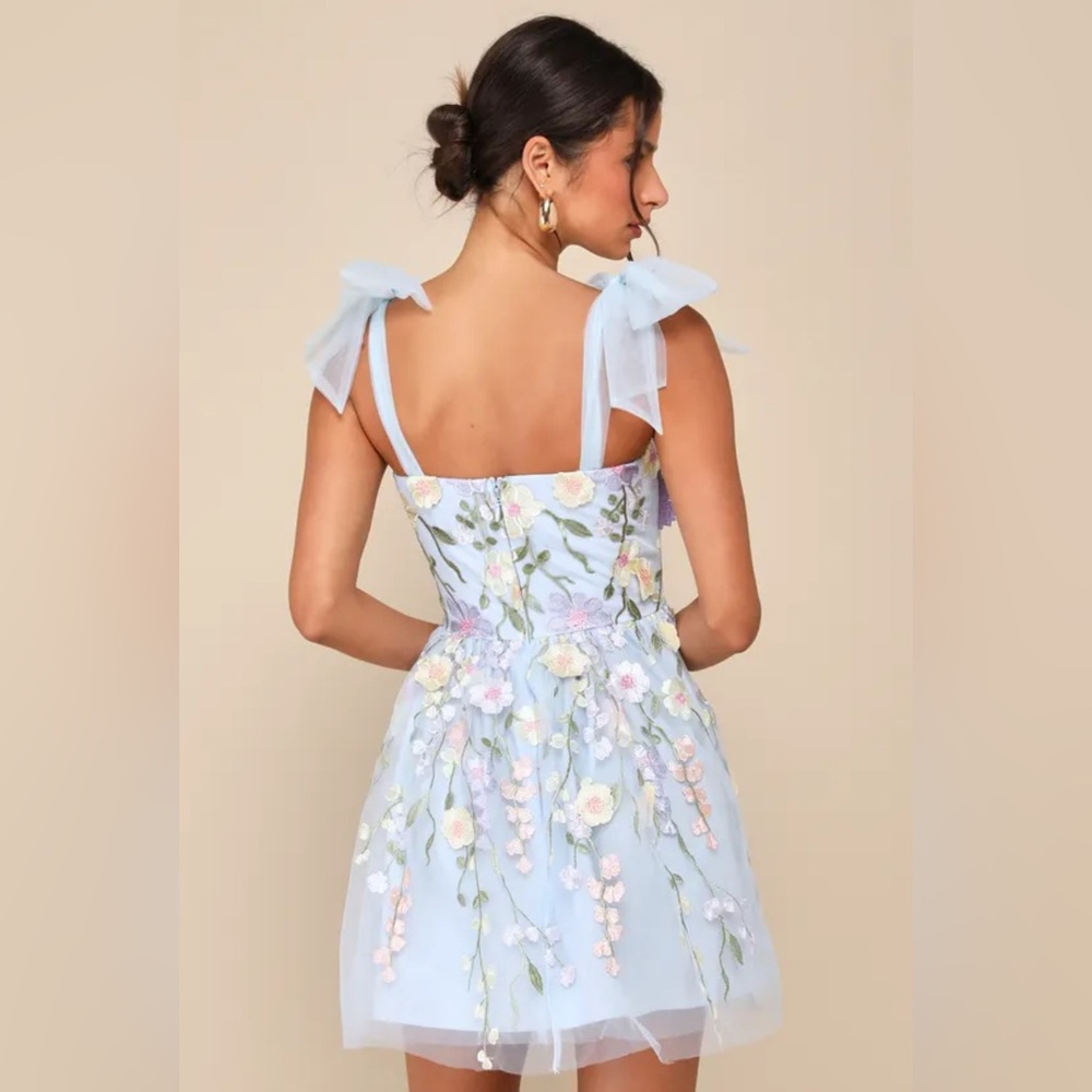 NWOT Lulu's Classic Romance 3D Floral Applique Tie-Strap Mini Dress - Picture 10 of 11